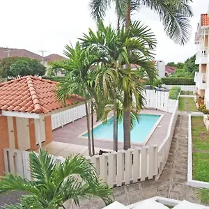 https://finest-accommodation-marley-manor-apt-513-ground-floor.comcaribbean.com